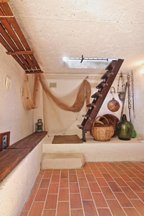 Two Olives Villa Vrbnik Ngoại thất bức ảnh