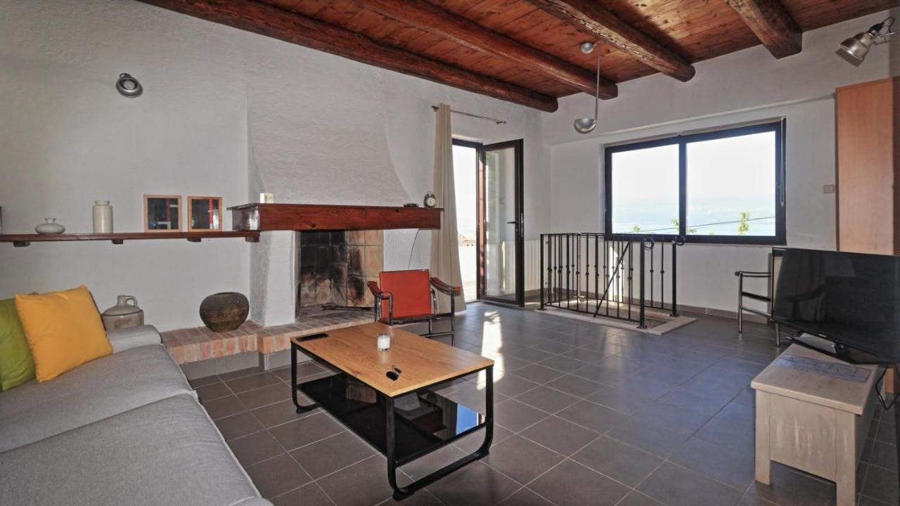 Two Olives Villa Vrbnik Ngoại thất bức ảnh