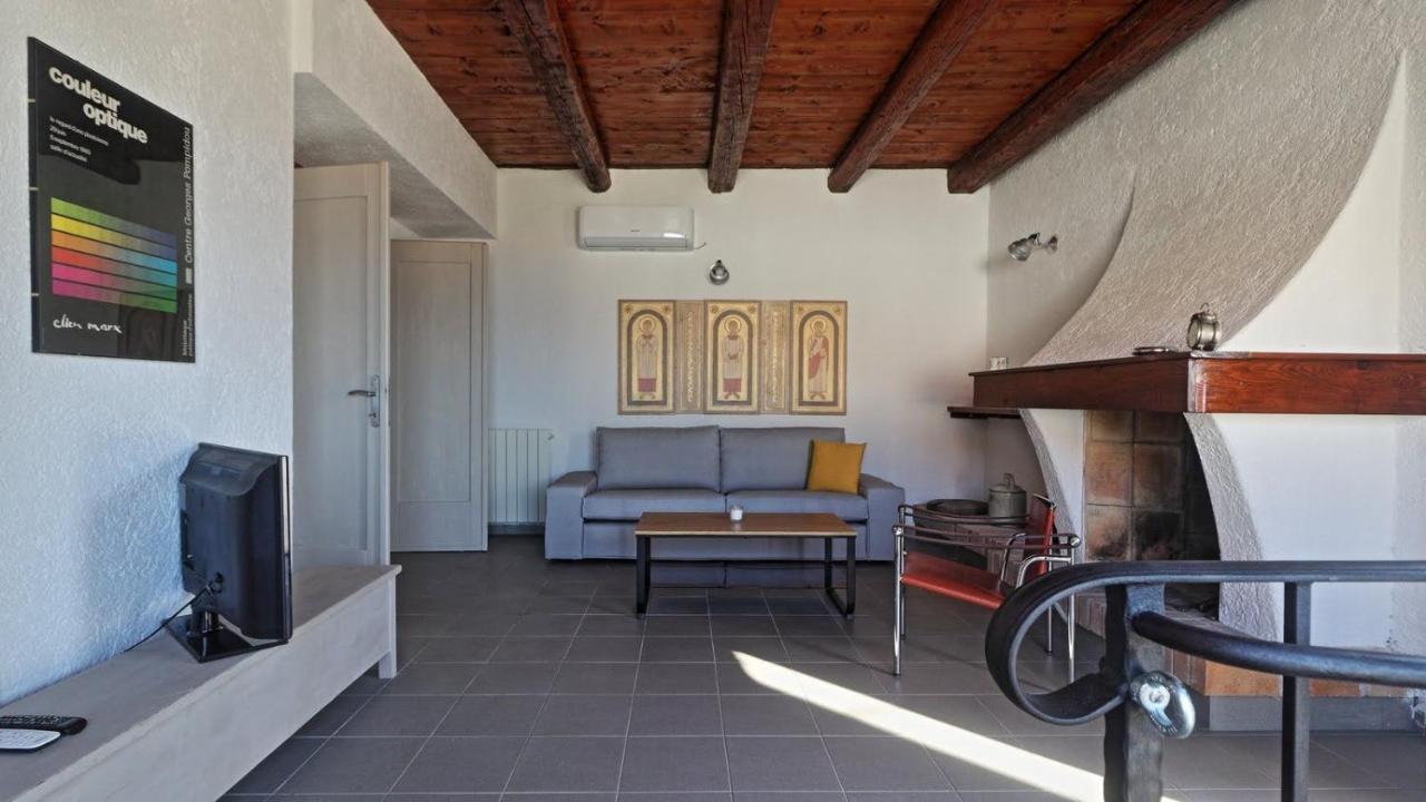 Two Olives Villa Vrbnik Ngoại thất bức ảnh