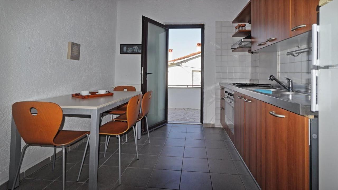 Two Olives Villa Vrbnik Ngoại thất bức ảnh