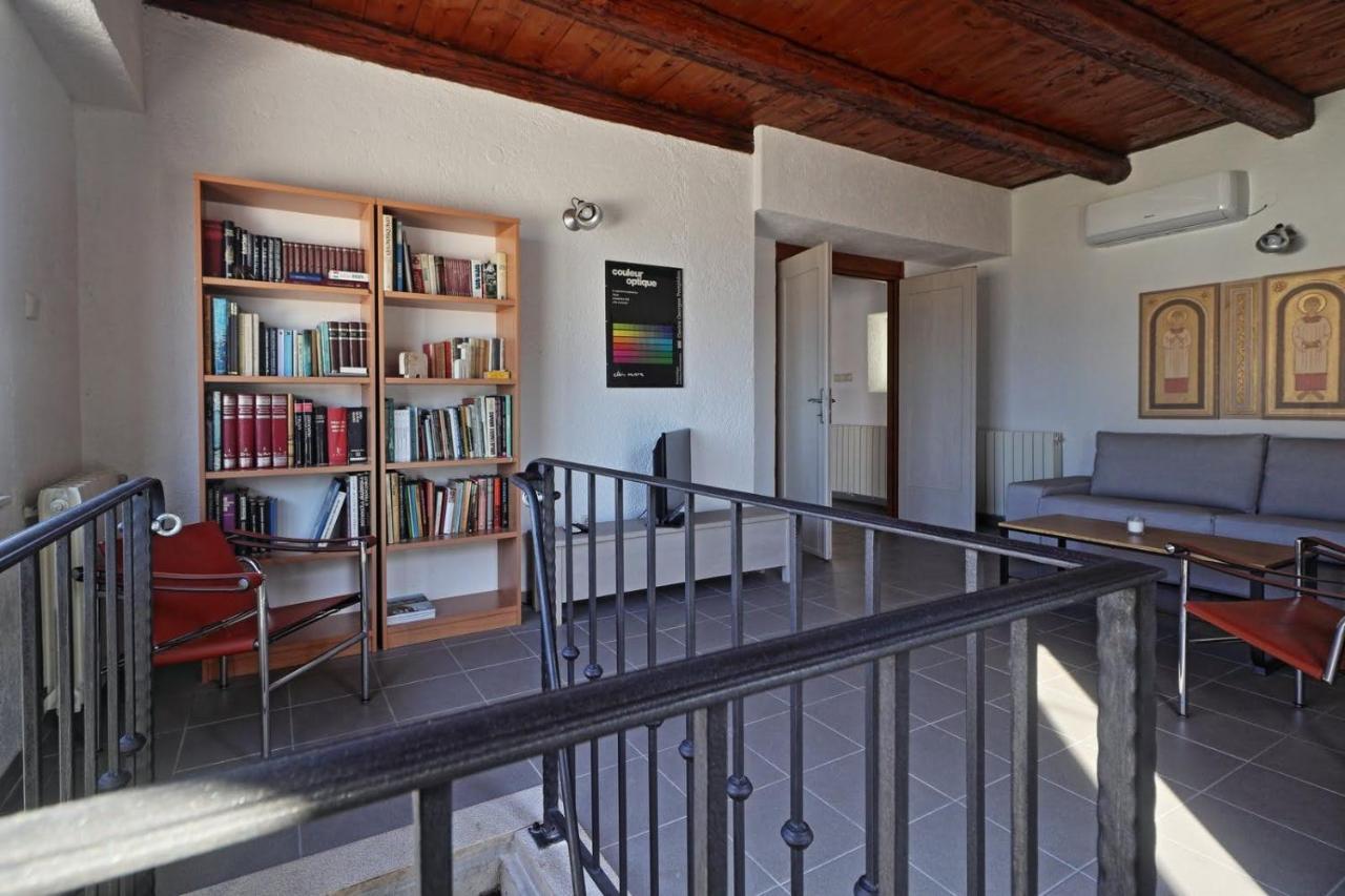 Two Olives Villa Vrbnik Ngoại thất bức ảnh