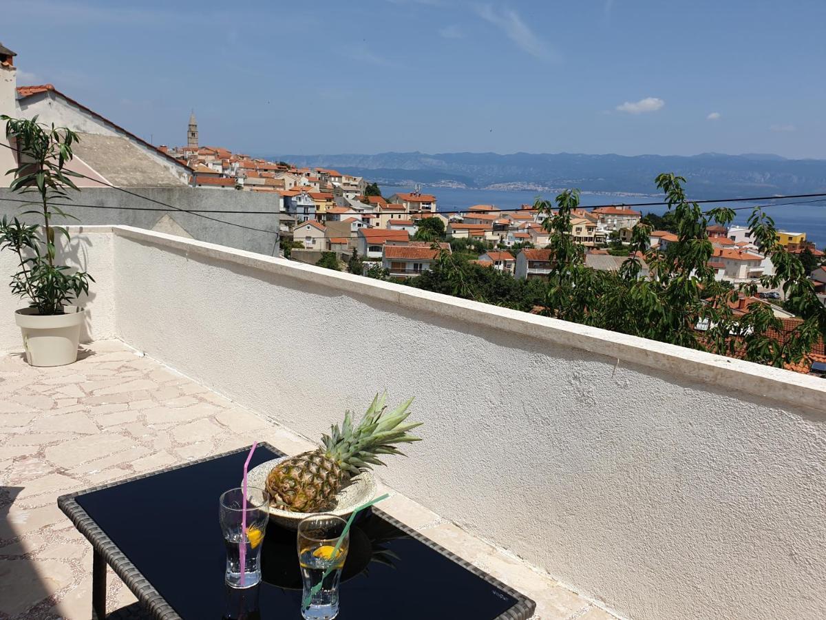 Two Olives Villa Vrbnik Ngoại thất bức ảnh